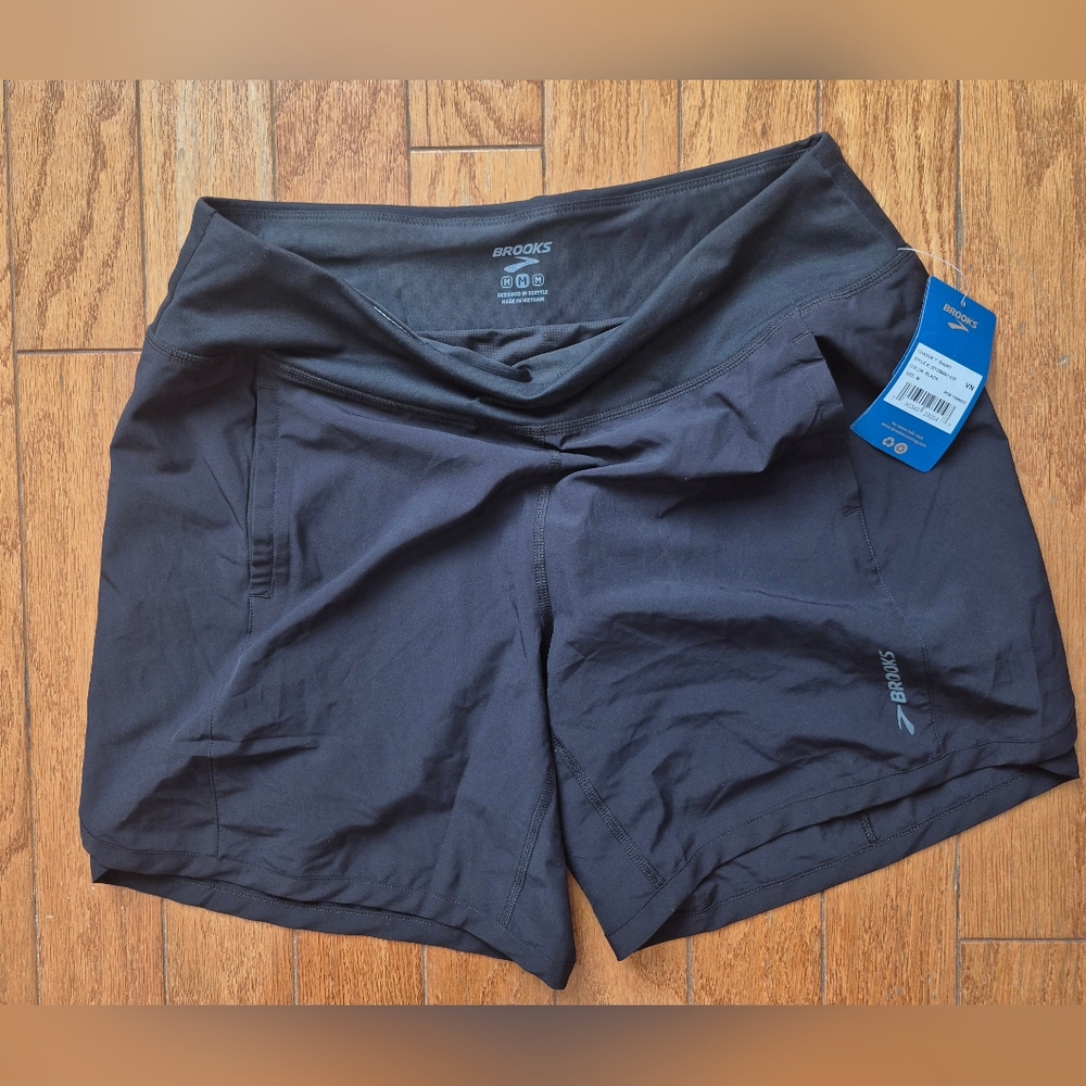 Brooks Chaser 7" Shorts, Womens